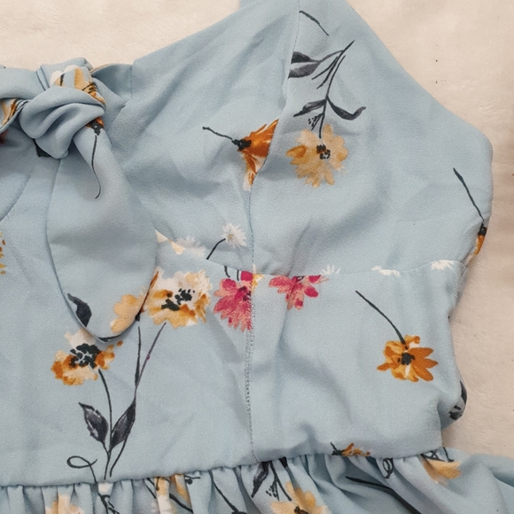 Floral Print V-Neck Strappy Tie Front Dress - Xhil - Picture 6 of 13